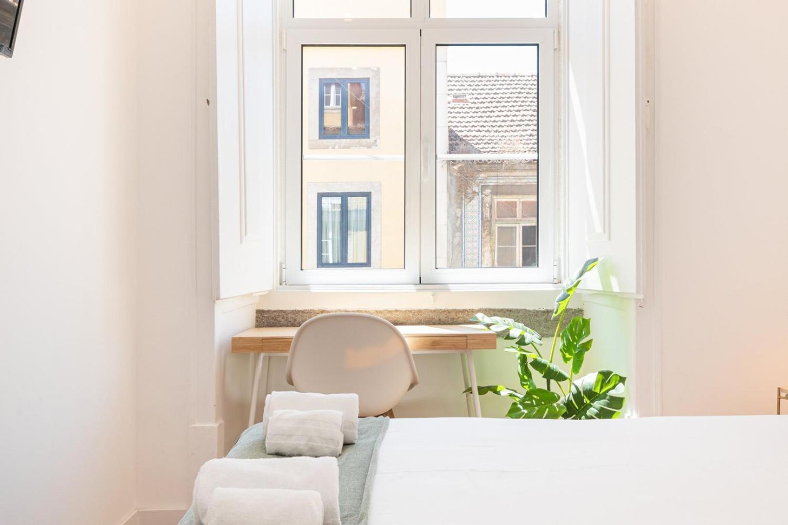 Guestready - Priorado - Yellow * Lissabon